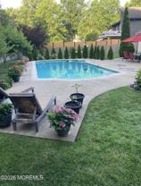 7 Oak Tree Ln - Photo 1 of 1