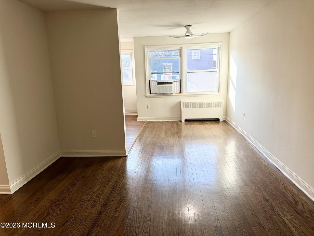 320 8th Ave Apt 6 #6 - Photo 4 of 14