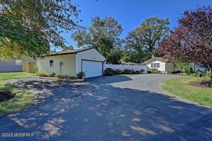 1202 Allaire Ave - Photo 3 of 18