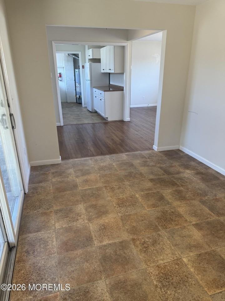 8 View Dr - Photo 7 of 15