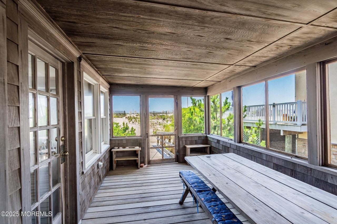 146 Sunset Ln - Photo 5 of 29