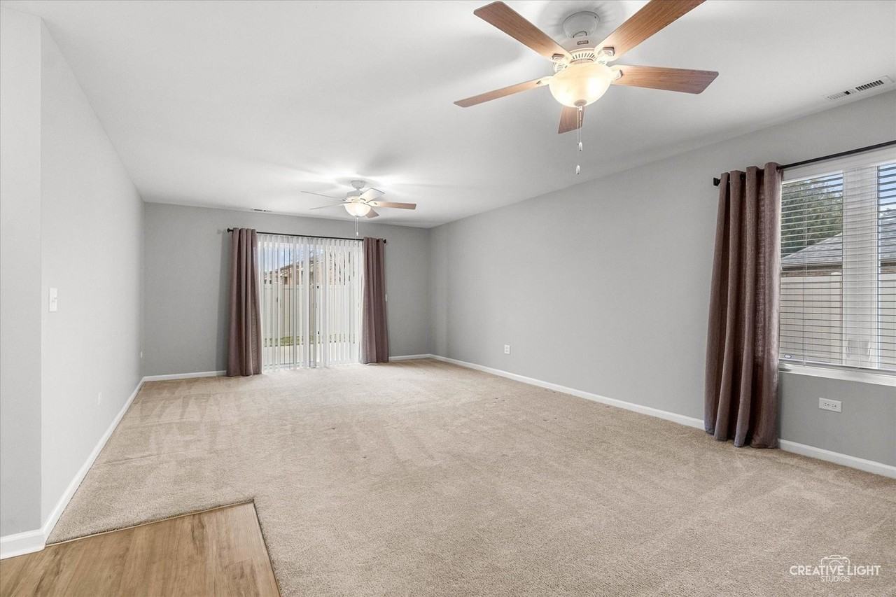 1260 Oakgrove Ct - Photo 7 of 21