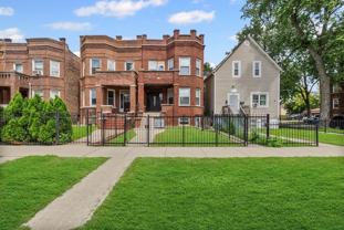 4704 W Monroe St Unit 1 #1 - Photo 1 of 1