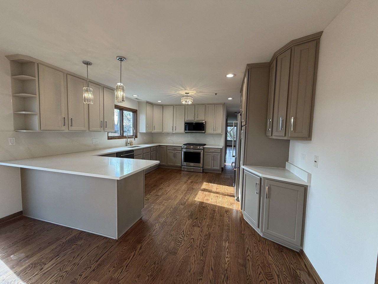 2825 N 73rd Ave Apt 2 #2 - Photo 3 of 20