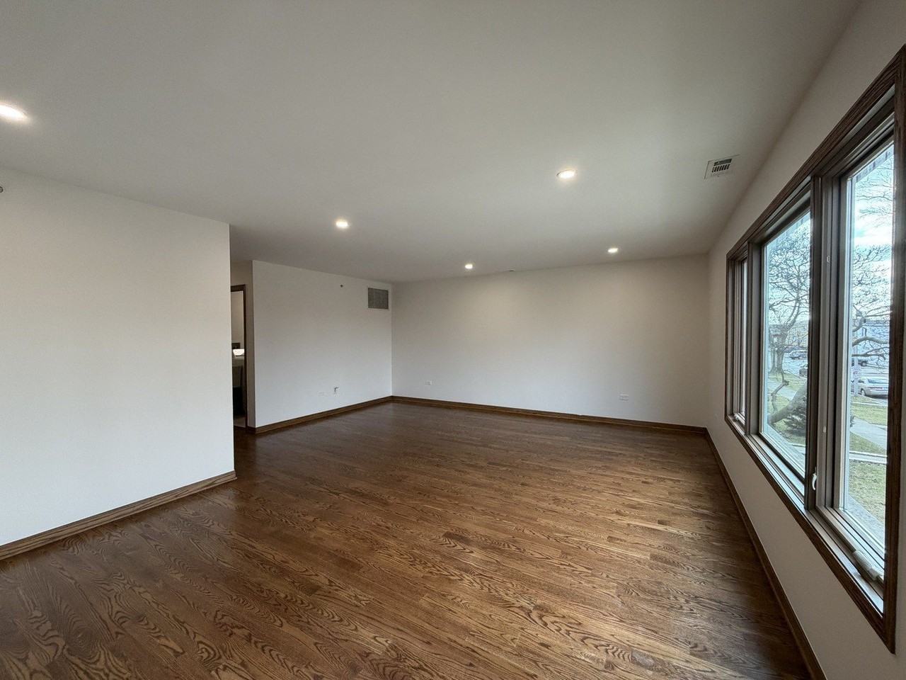 2825 N 73rd Ave Apt 2 #2 - Photo 6 of 20