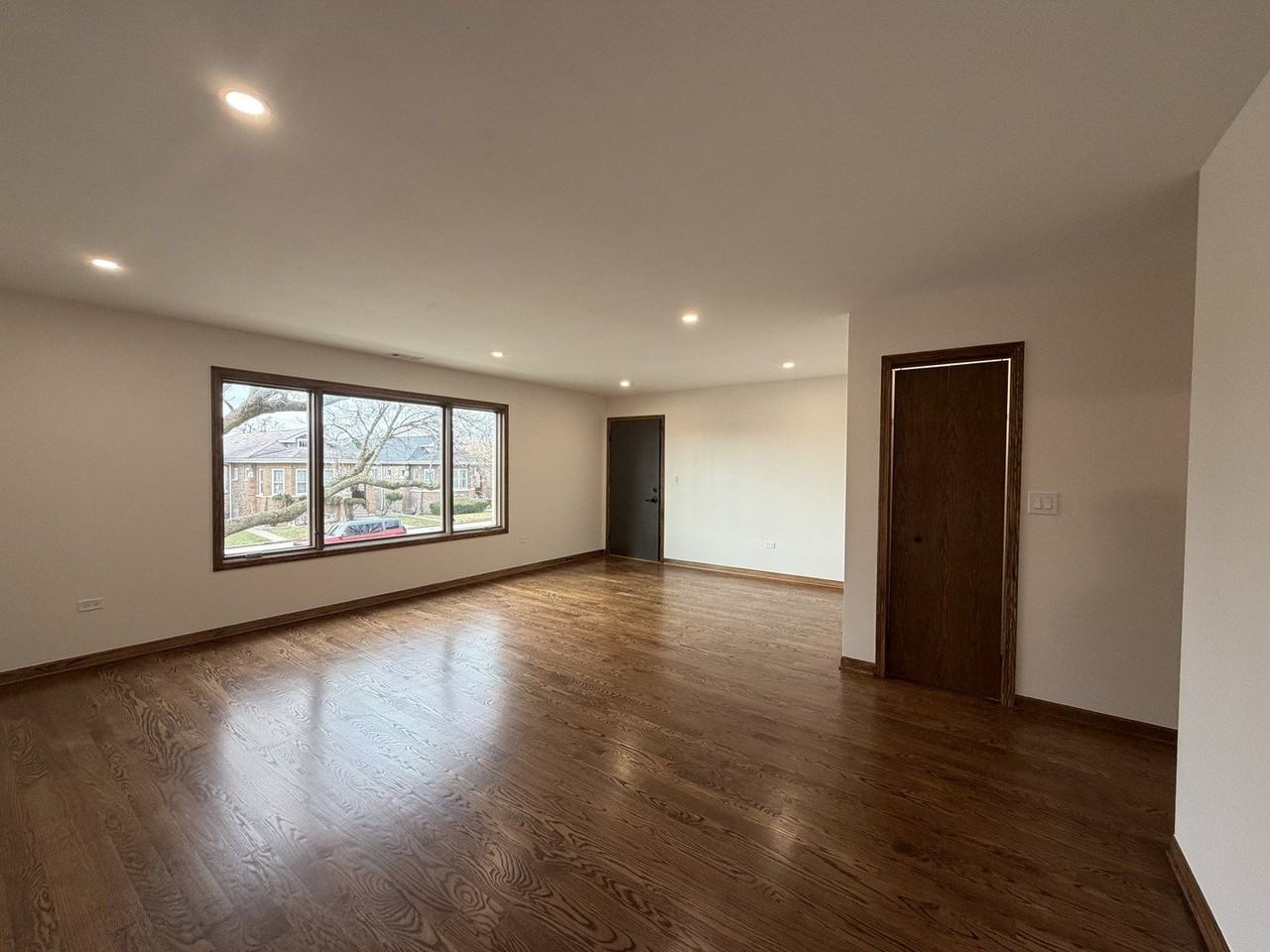 2825 N 73rd Ave Apt 2 #2 - Photo 7 of 20