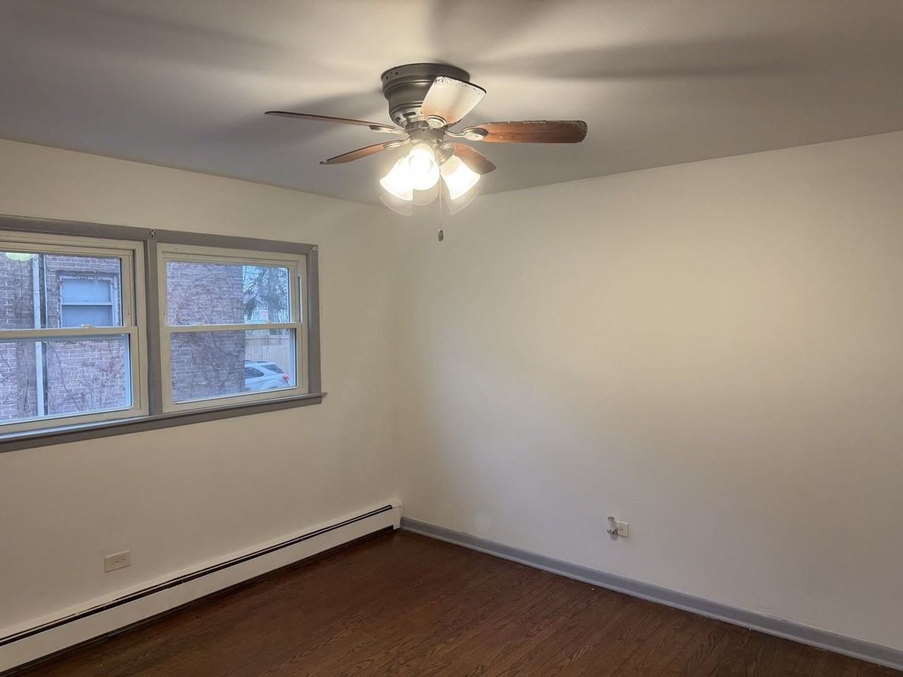 15214 Woodlawn Ave Unit 1 #1 - Photo 7 of 23