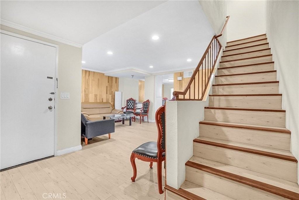 1521 S Del Mar Ave #K - Photo 6 of 35