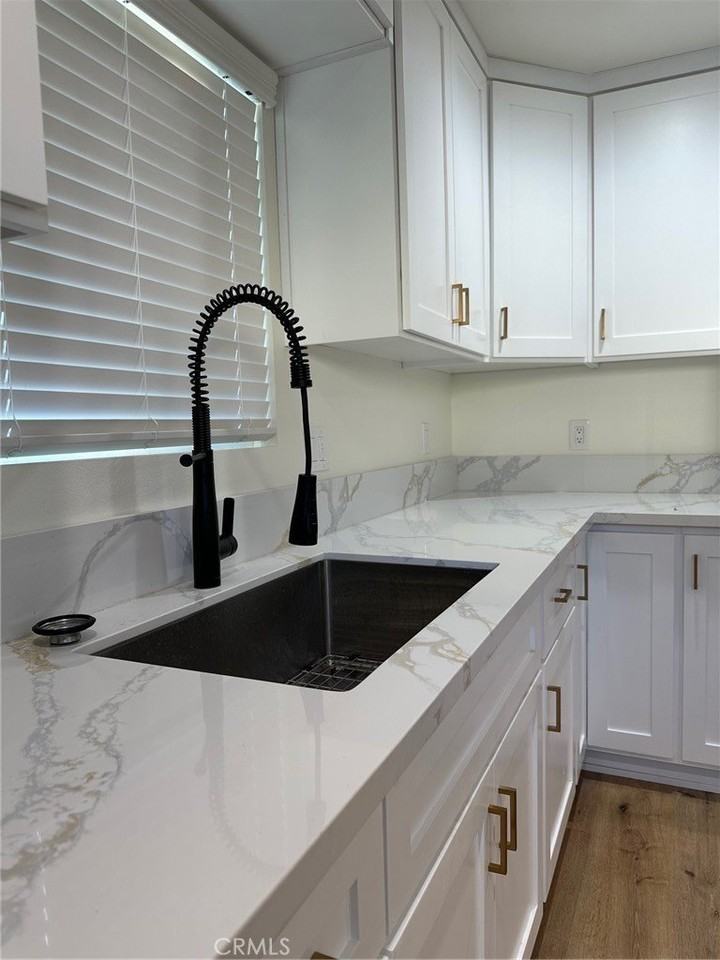 16821 Ardmore Ave - Photo 6 of 7