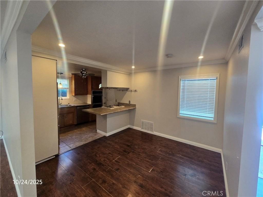 16381 Ace Ln - Photo 3 of 32