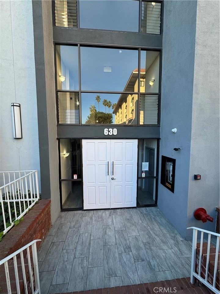 630 The Vlg #117 - Photo 2 of 19