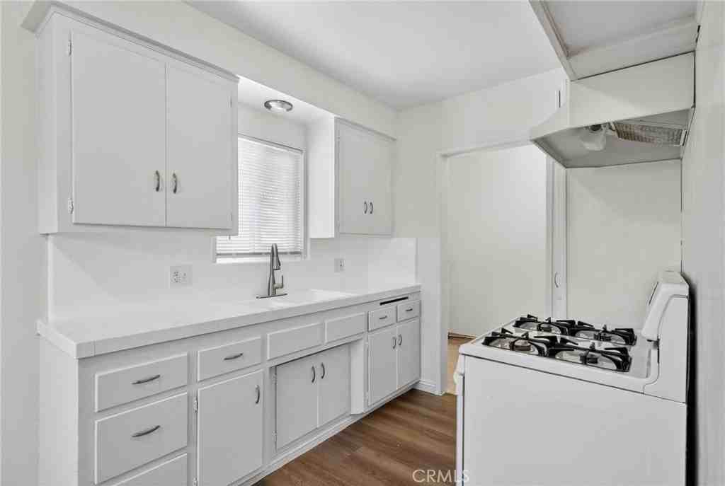 2610 S Alma St #4 - Photo 6 of 14