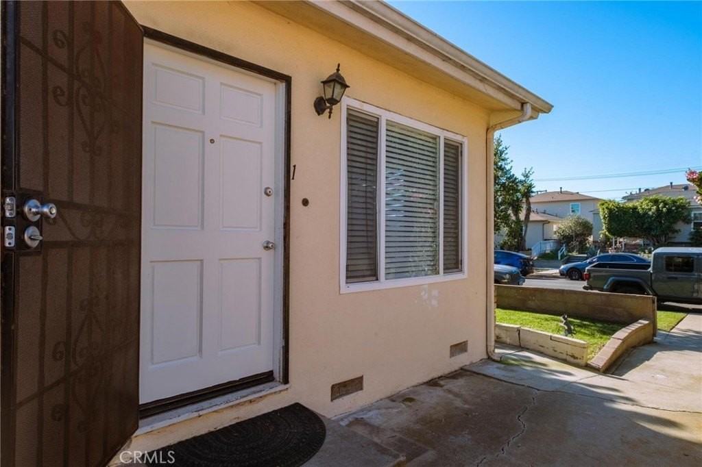 2610 S Alma St #1 - Photo 2 of 18