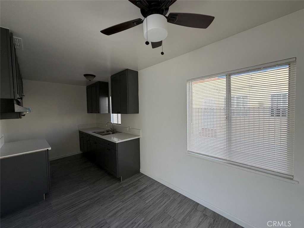 7034 Mountain View Ave #A - Photo 3 of 8