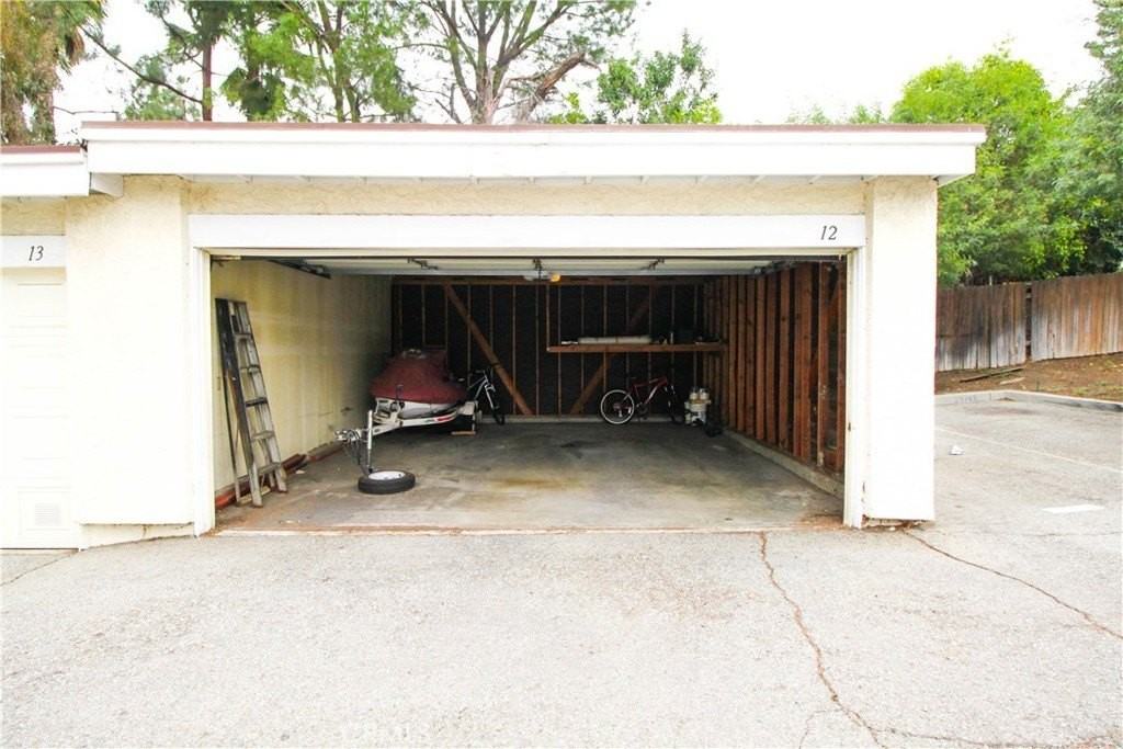 23737 Highland Valley Rd - Photo 5 of 14