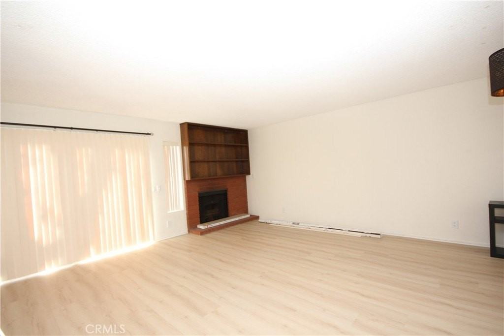 23737 Highland Valley Rd - Photo 6 of 14