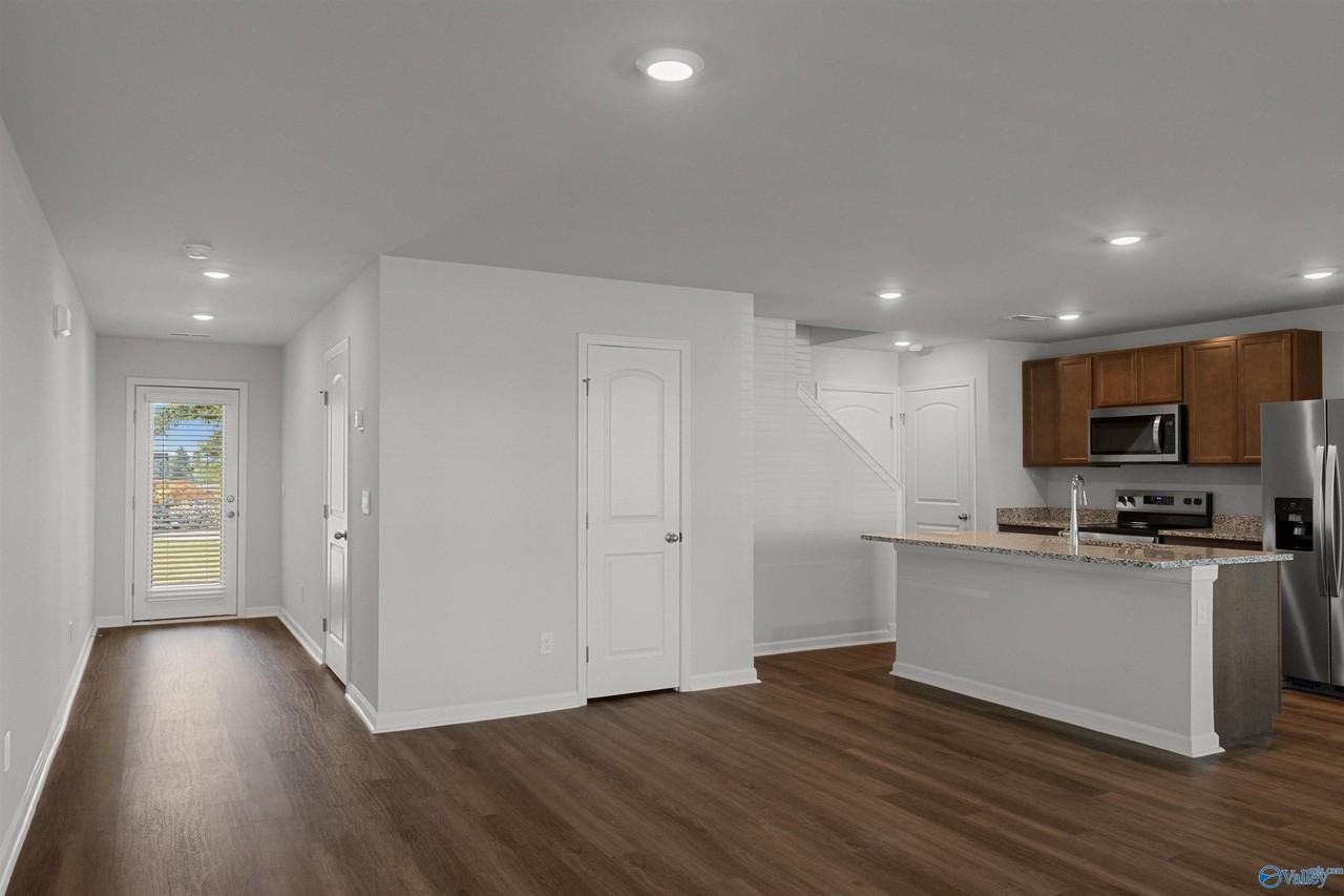 21432 Scuttle St - Photo 4 of 21