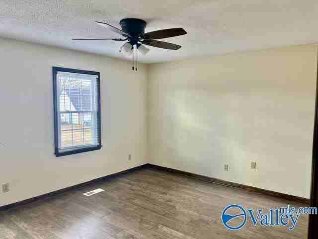 2221 Westmead Dr Sw - Photo 7 of 9