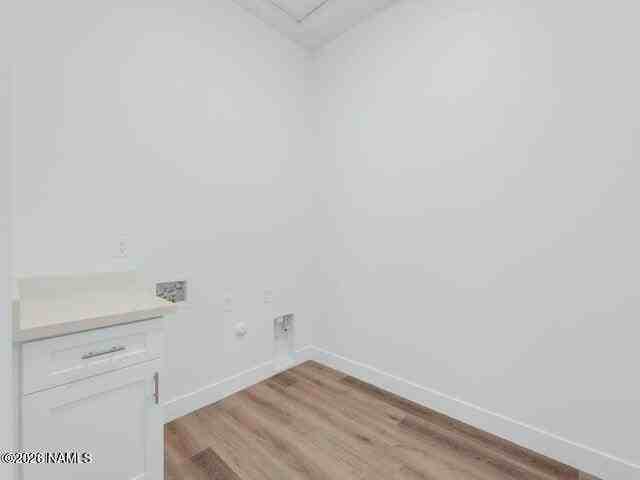 2749 S Vega St - Photo 7 of 26