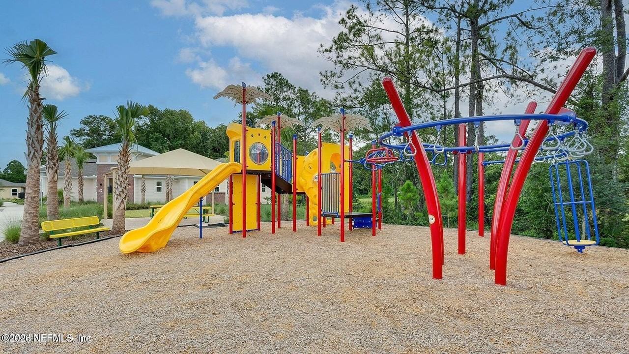 353 Ponderosa Dr - Photo 2 of 31