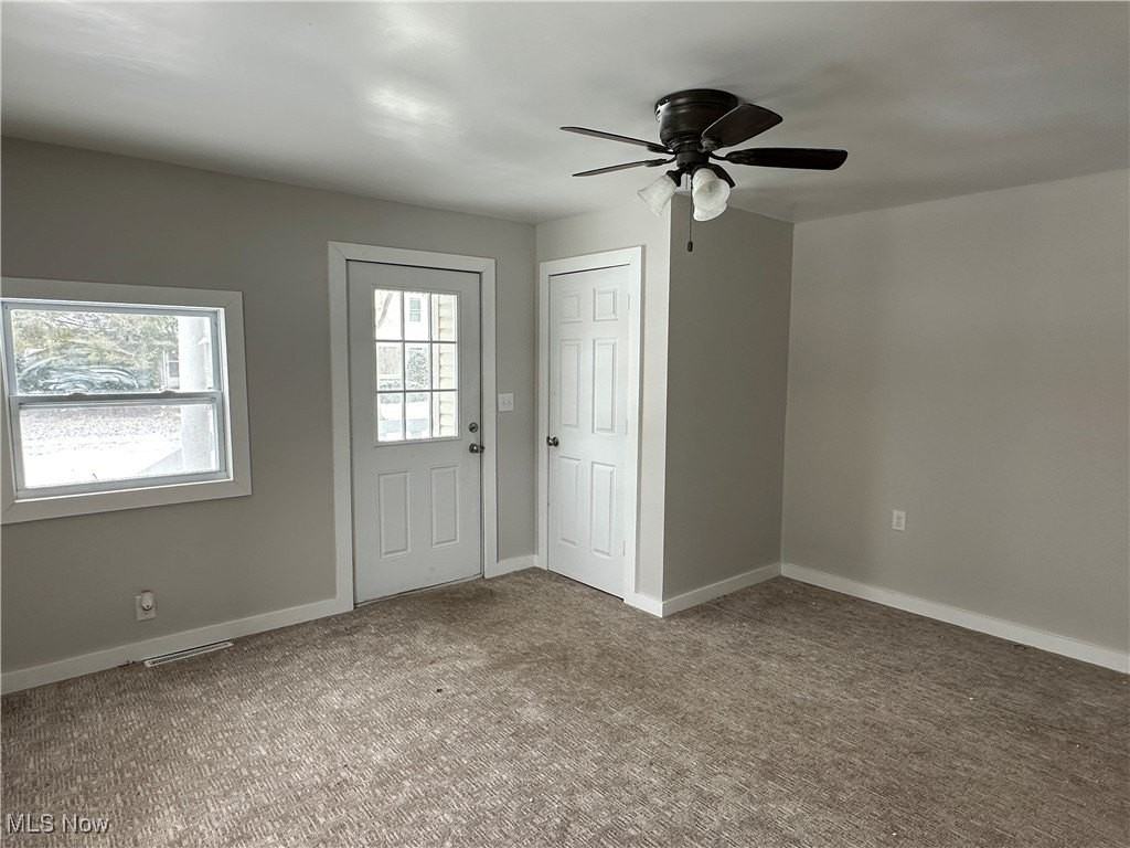 132 North Ave Ne Unit 2 #2 - Photo 2 of 12