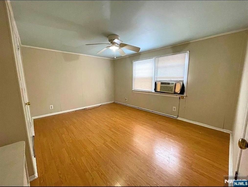 65 Westcott St - Photo 3 of 7