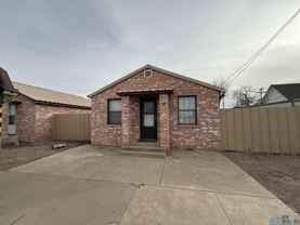 211 W Chisum Ave - Photo 1 of 1