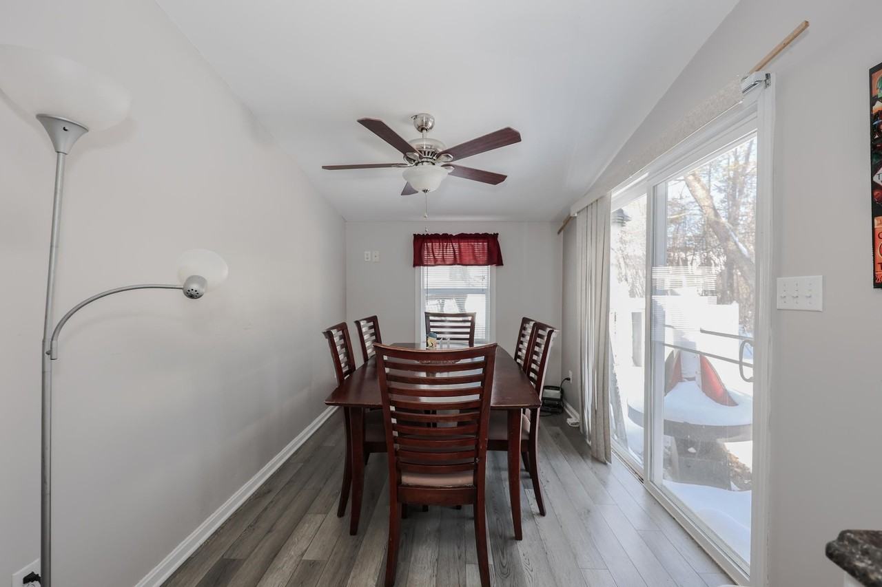 12 Roosevelt Ln - Photo 6 of 25