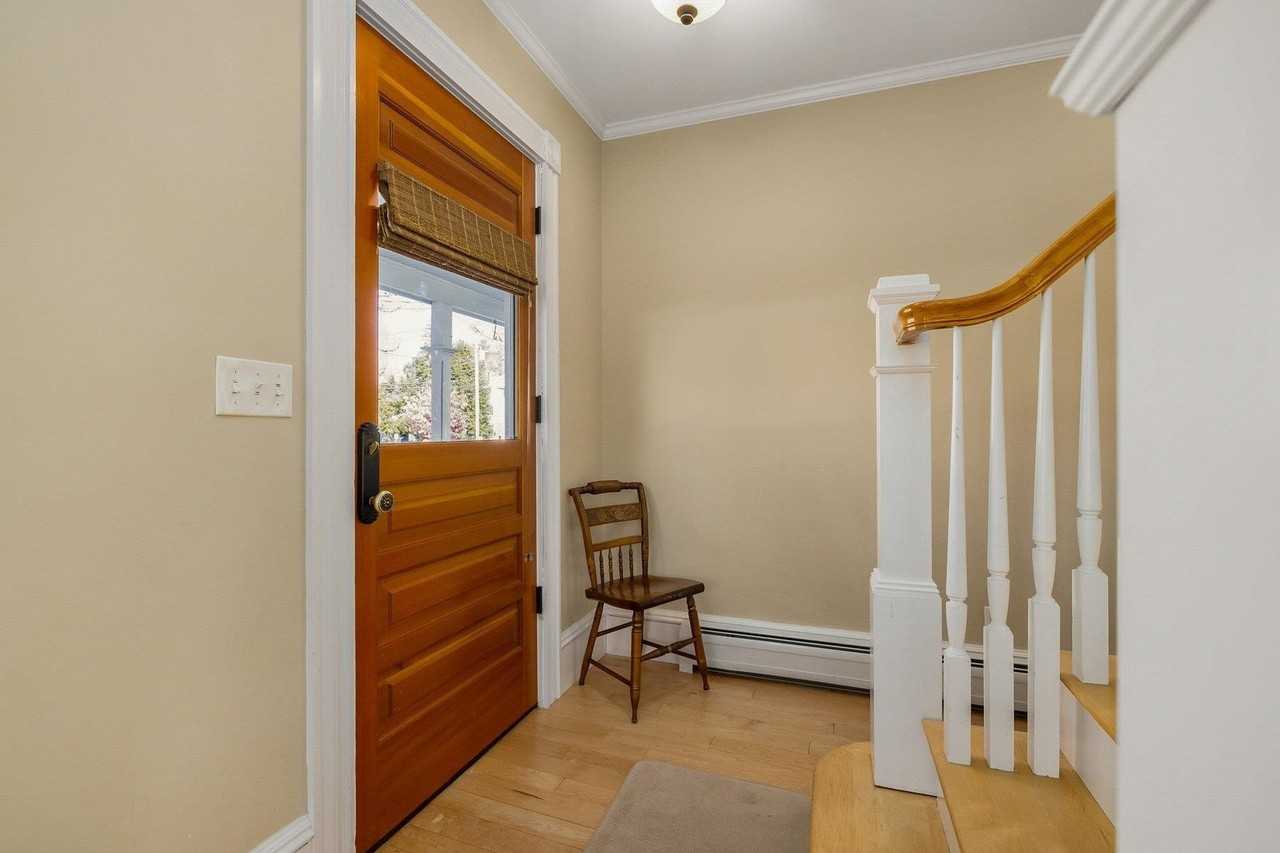 6 Gill St - Photo 3 of 48