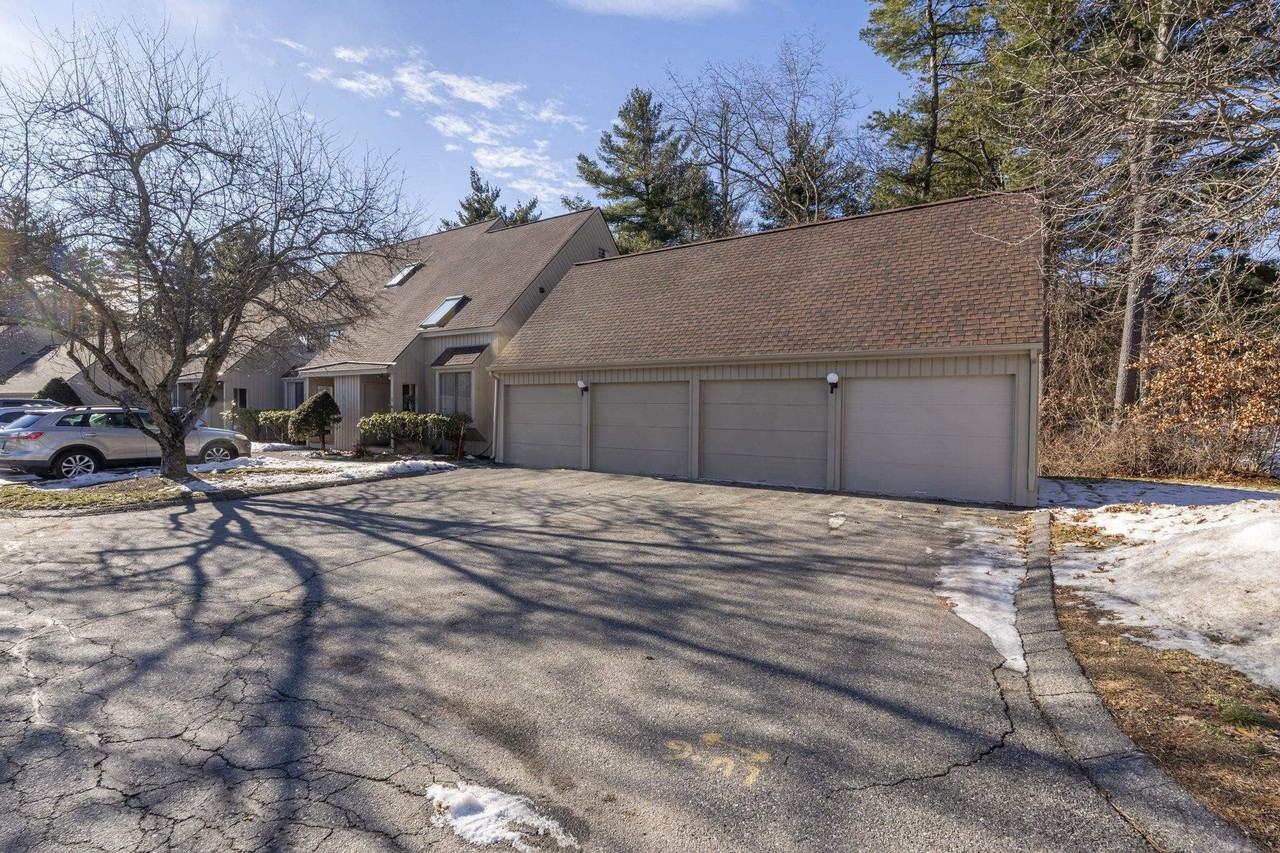 2 Rockingham Ct - Photo 4 of 50