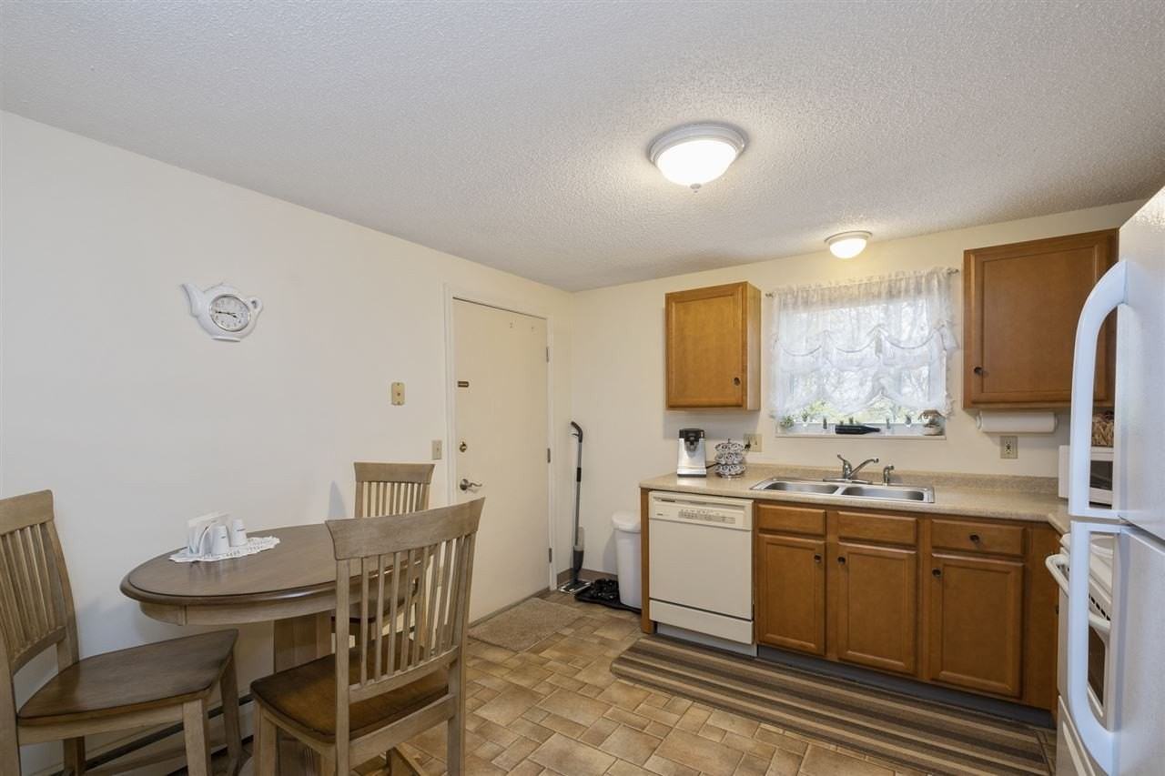 481 Merrimack St #4 - Photo 5 of 21