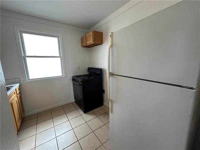 2825 Amelia St #107 - Photo 3 of 7