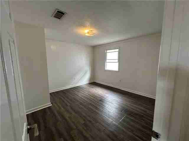 2825 Amelia St #107 - Photo 7 of 7