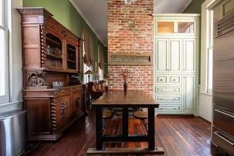 1229 Annunciation St - Photo 7 of 21