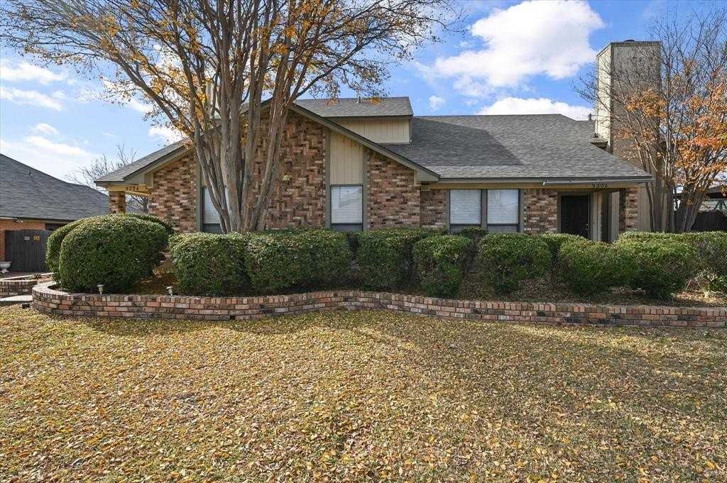 5204 Yucca Dr - Photo 2 of 31