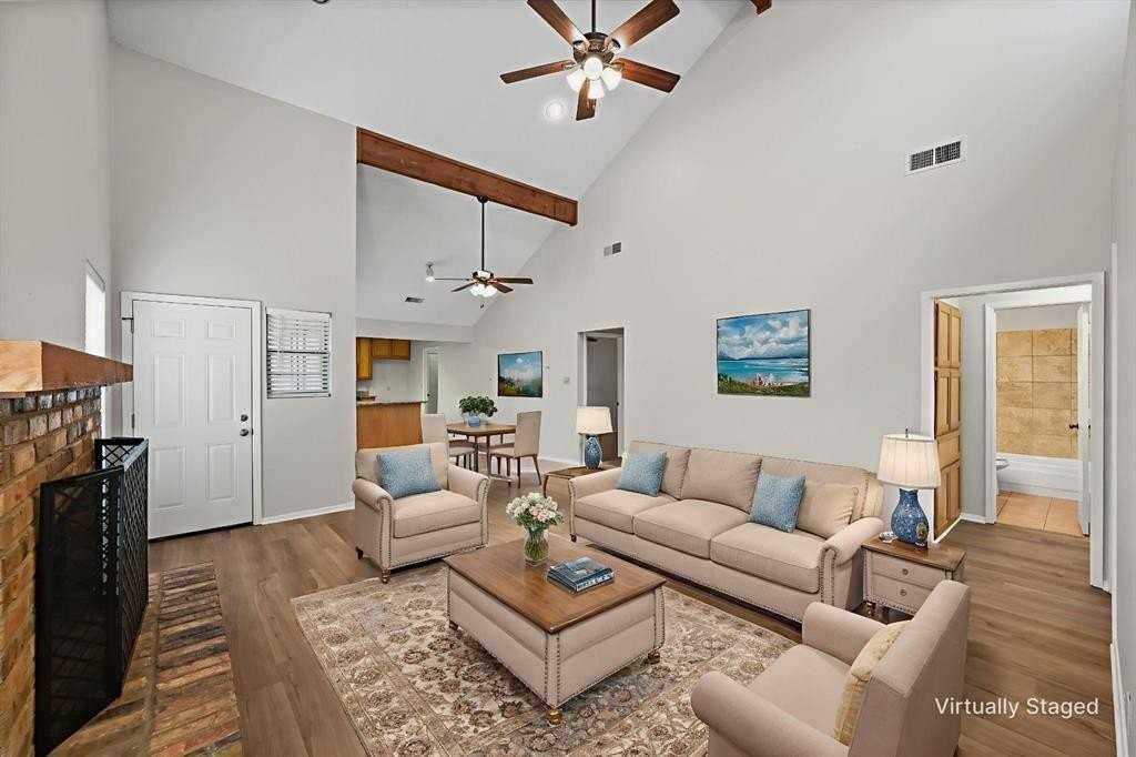 5204 Yucca Dr - Photo 4 of 31