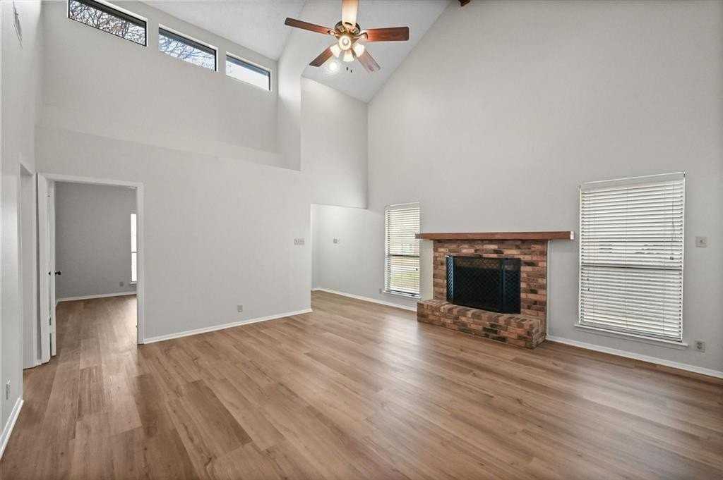 5204 Yucca Dr - Photo 6 of 31