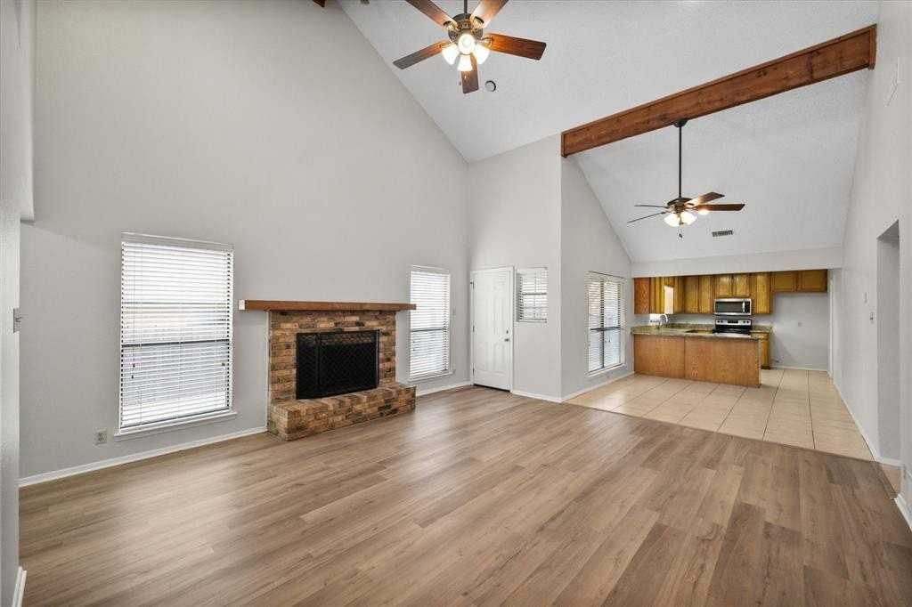 5204 Yucca Dr - Photo 7 of 31