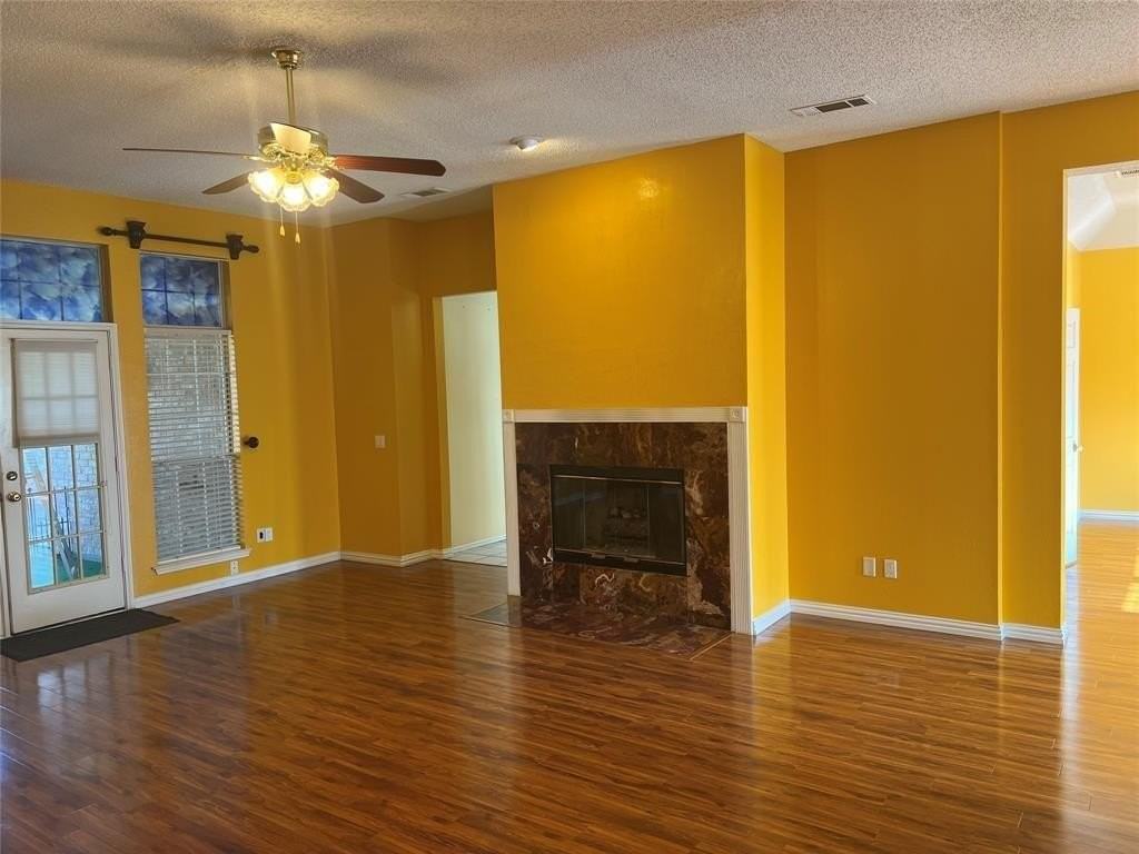 813 Schrade Trl - Photo 6 of 21