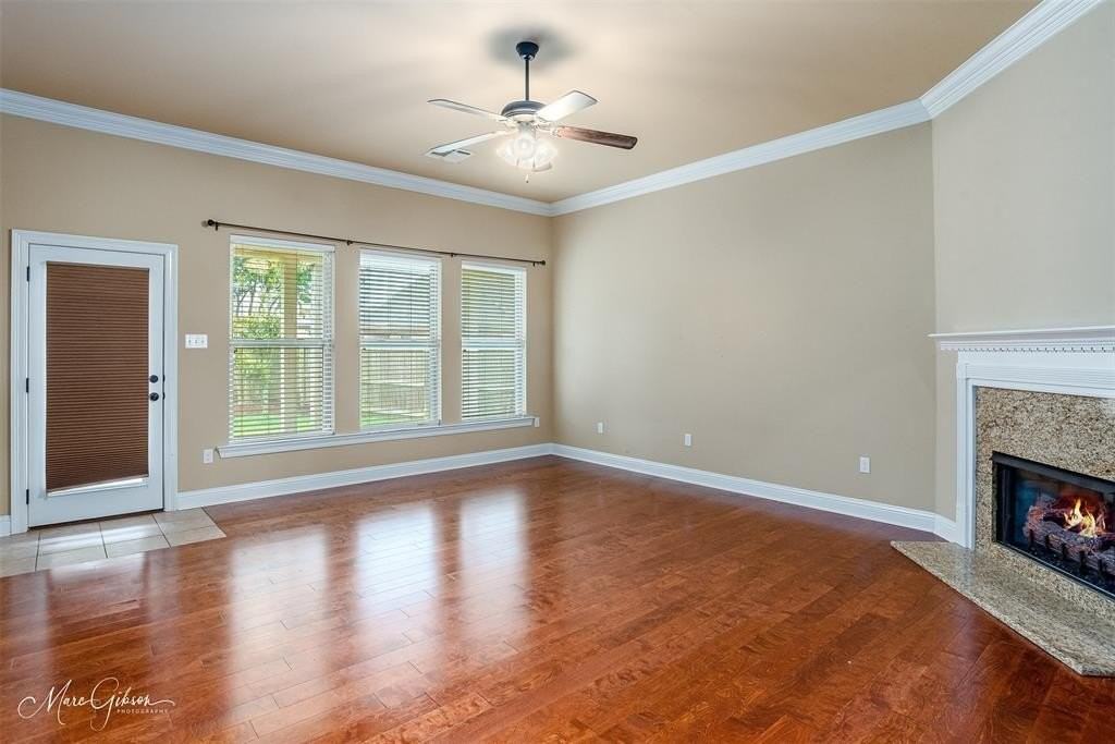 602 Canoe Trl - Photo 2 of 18