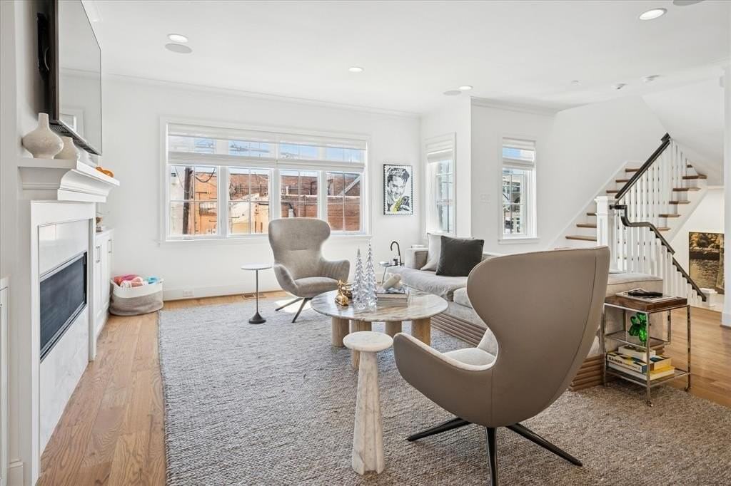 3420 Rosedale Ave #2 - Photo 4 of 28