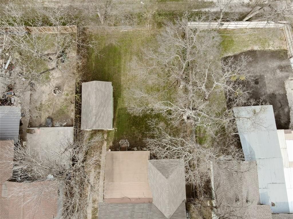 6419 Lovett Ave - Photo 4 of 35