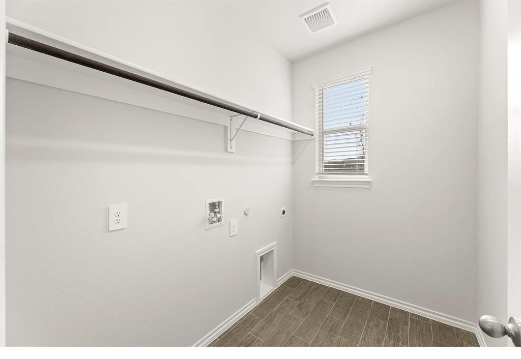 1904 Osage Trl - Photo 3 of 11