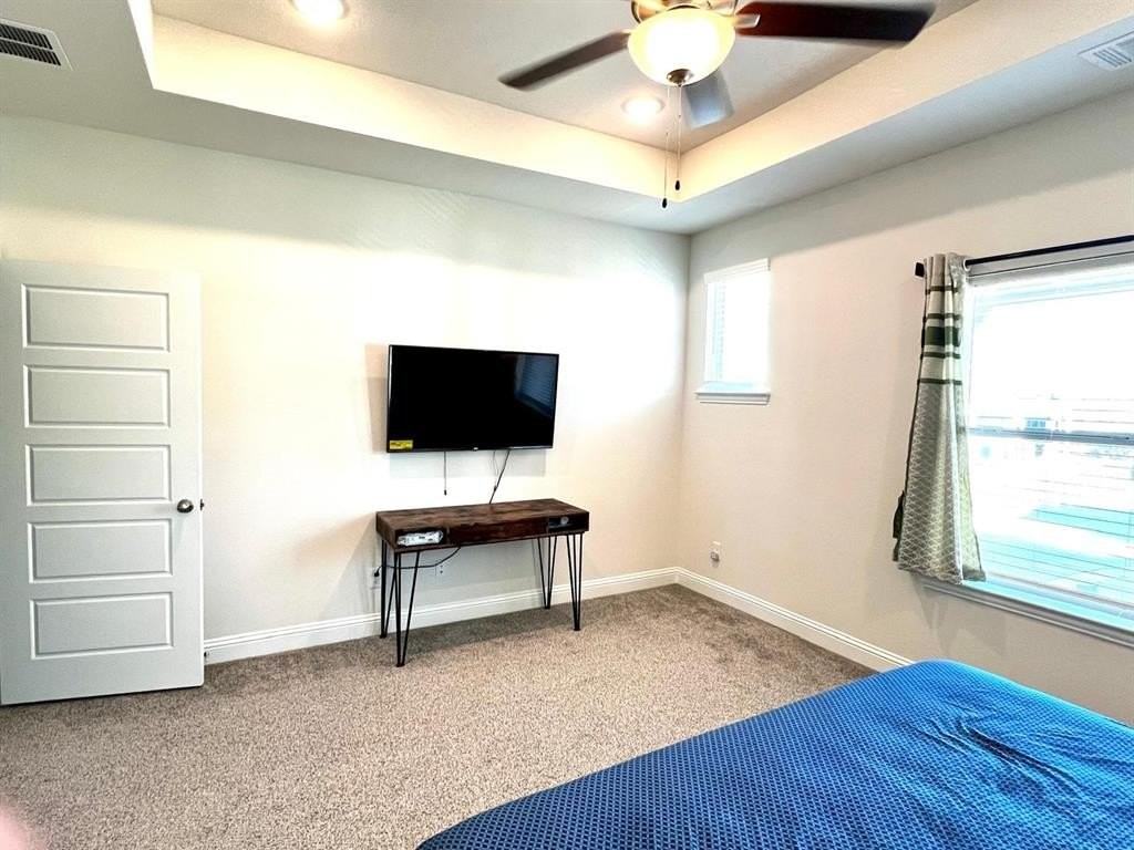 294 Ukiah St - Photo 5 of 24