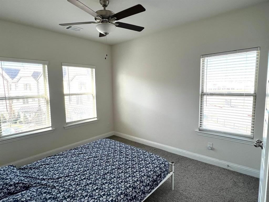 294 Ukiah St - Photo 7 of 23