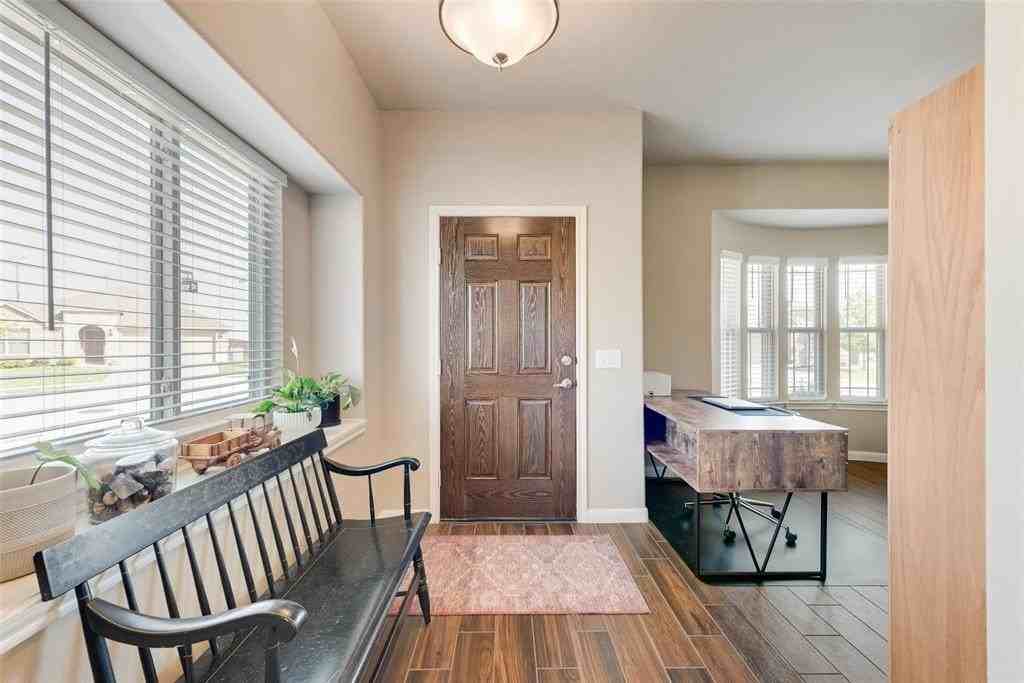 754 Brookline Dr - Photo 5 of 21