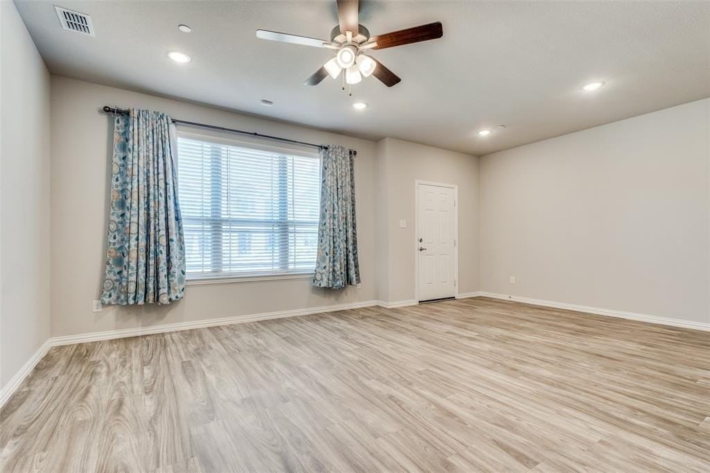 3508 Cricket Dr - Photo 6 of 25