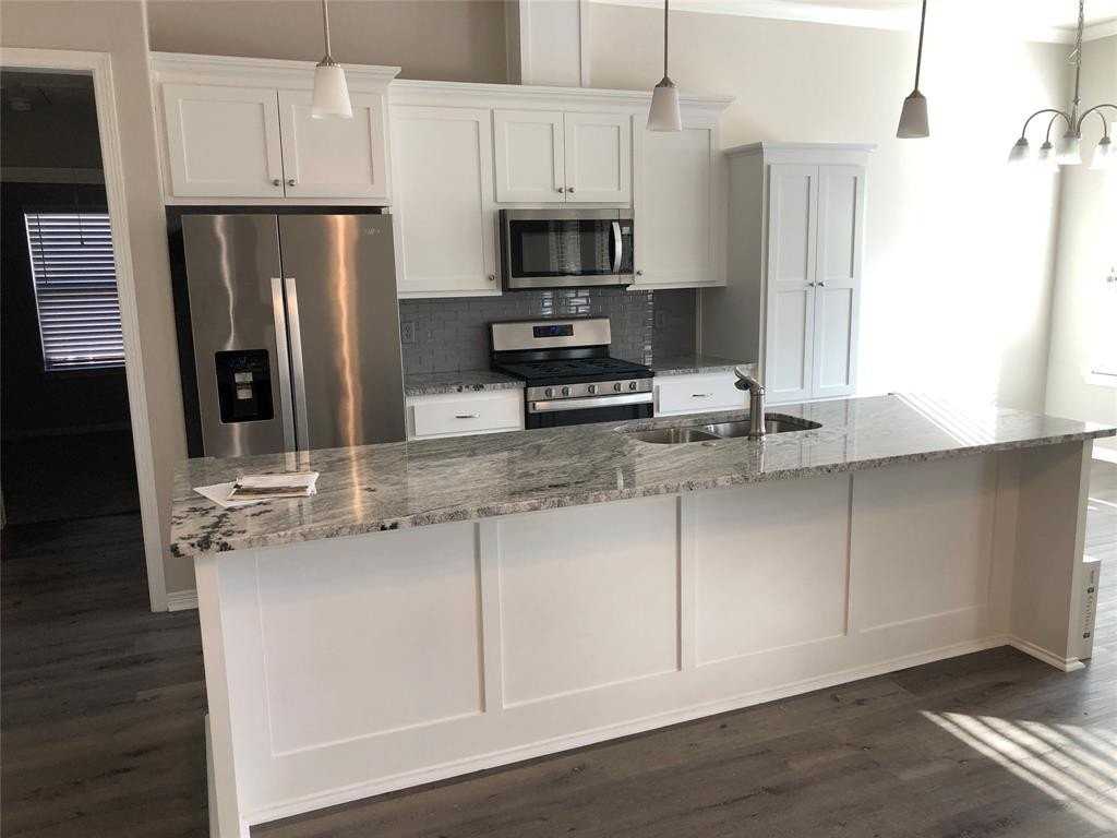 5736 Bonnie Dr - Photo 7 of 33