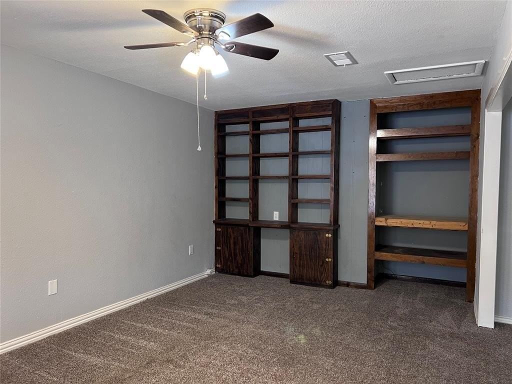 12 Geraldine Ln - Photo 4 of 27