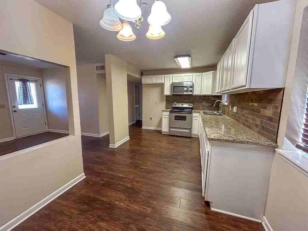 105 Laguna Vista Ct - Photo 4 of 12